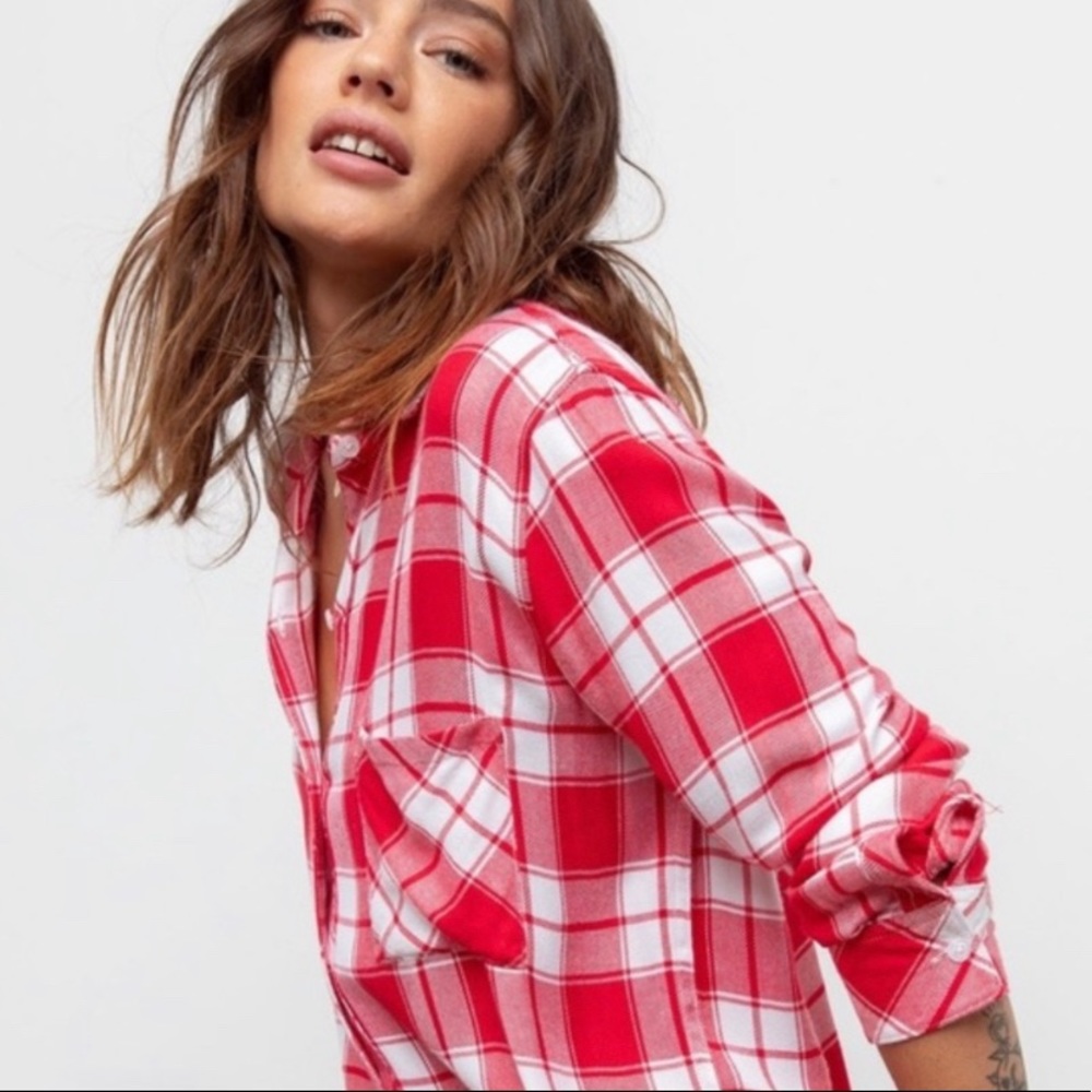 Rails button down